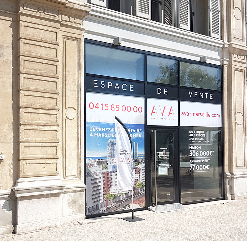Agencement espace de vente façade extérieure